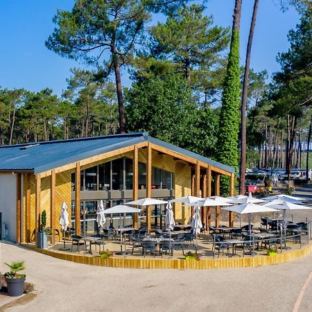 Sbvacances Tout Confort 2Ch Et 1Sdb, Environnement Calme Et Verdoyant Dans Camping 4 Etoiles Saint-Julien-en-Born Exterior photo